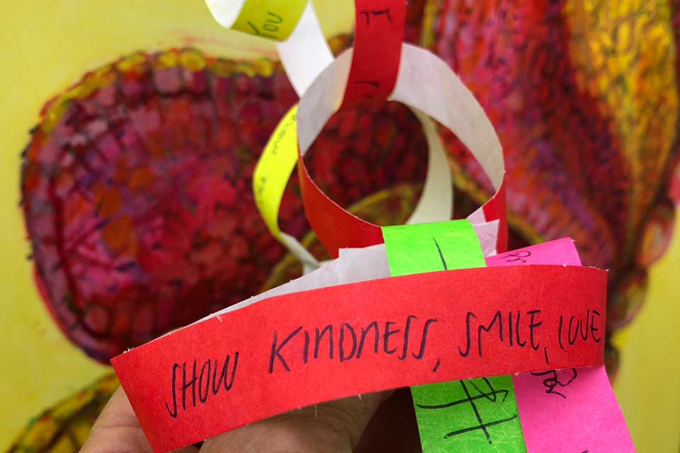 Help spread kindness through art